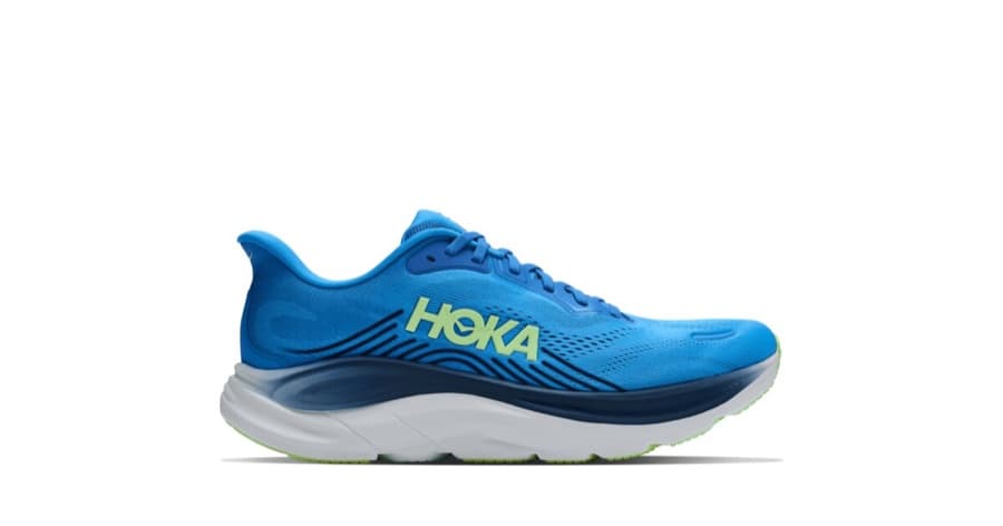 Pôvodná produktová fotka bežeckej obuvi Hoka